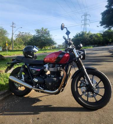 TRIUMPH SPEED TWIN 900 TRIUMPH SPEED TWIN 900